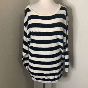 Divided H&M black & white striped sweater